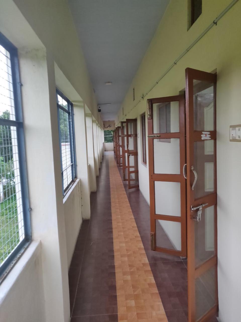 Srb Residency Hotell Tiruvannāmalai Exteriör bild