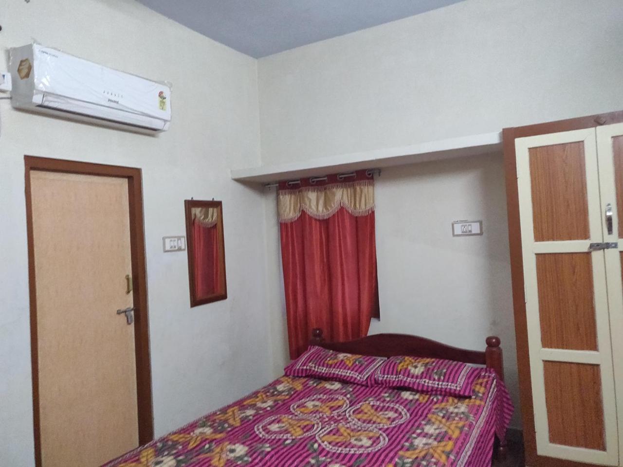 Srb Residency Hotell Tiruvannāmalai Exteriör bild